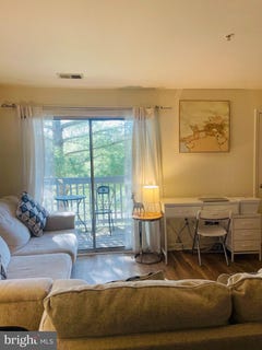 /international/us/673-constellation-square-se-leesburg-va-110098895238/