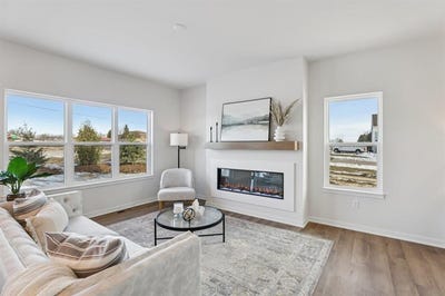 /international/us/574-buss-road-cottage-grove-wi-110105851355/