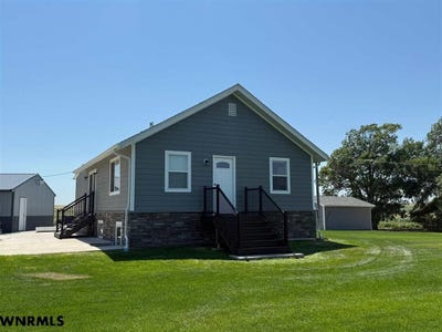 /international/us/240597-lake-minatare-road-scottsbluff-ne-110101339570/?lang=en