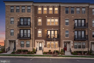 /international/us/42619-nubbins-terrace-ashburn-va-110107243435/