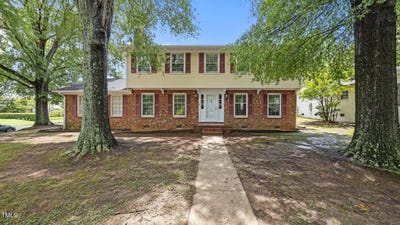 /international/us/223-shadowbrook-drive-burlington-nc-110100727489/?lang=zh-tw