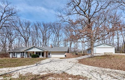 /international/us/197-white-oak-trail-winfield-mo-110107058916/
