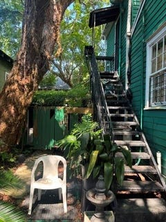 /international/us/8127-maple-street-new-orleans-la-110110194390/