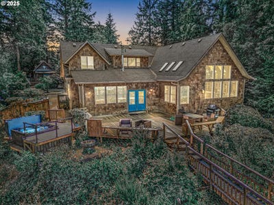 /international/us/1050-se-shady-cove-ln-waldport-or-110100596586/