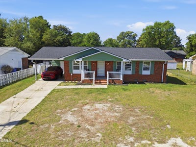 /international/us/5509-ramshorn-drive-fayetteville-nc-110107609908/
