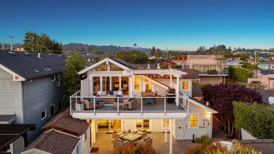 /international/us/129-santa-cruz-ave-aptos-ca-110107717083/