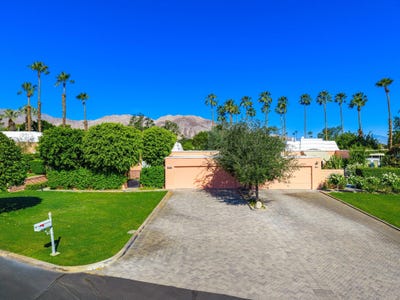 /international/us/47185-el-agadir-palm-desert-ca-110108473881/