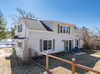 /international/us/4060-cth-w-rhinelander-wi-110098913073/