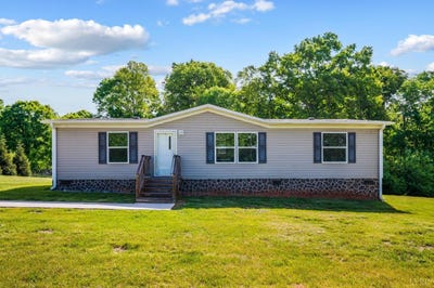 /international/us/5046-red-house-road-appomattox-va-110108080447/