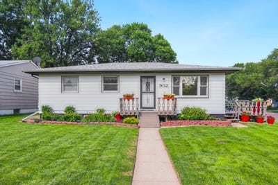 /international/us/902-s-17th-street-aberdeen-sd-110101348595/?lang=en