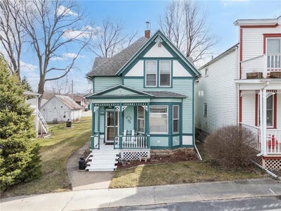 /international/us/105-kenilworth-avenue-n-lanesboro-mn-110106925492/