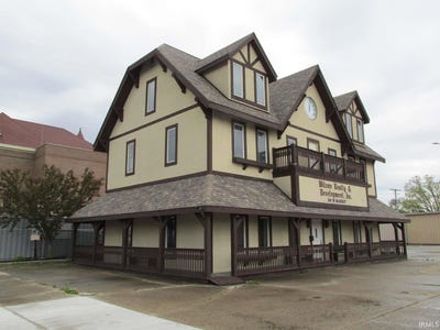 /international/us/261-w-market-street-huntington-in-110107897114/