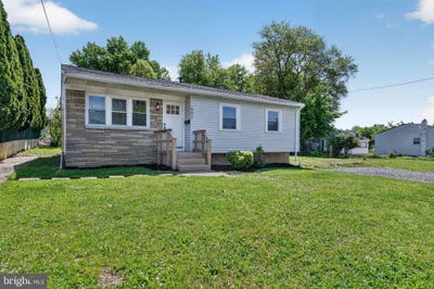 /international/us/902-lambert-drive-westampton-nj-110107747495/