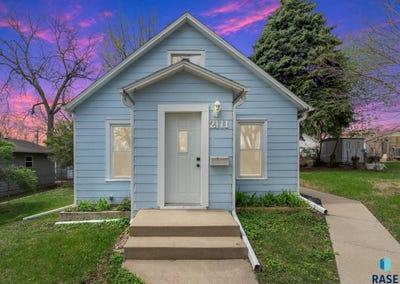 /international/us/2111-s-spring-ave-sioux-falls-sd-110107652901/