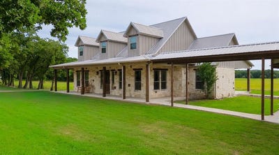 /international/us/6085-county-road-146-lipan-tx-110107896641/