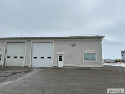 /international/us/3821-professional-way-idaho-falls-id-110108581272/