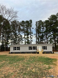 /international/us/2664-overton-road-victoria-va-110108577802/