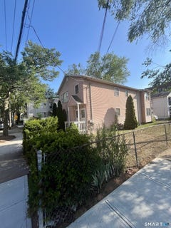 /international/us/92-arch-street-new-haven-ct-110106976685/