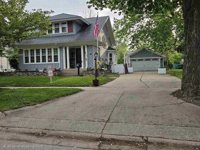 /international/us/617-pine-street-owosso-mi-110108165764/