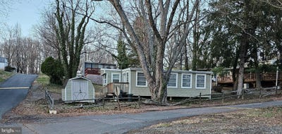 /international/us/165-166-little-bird-lane-earleville-md-110098682250/