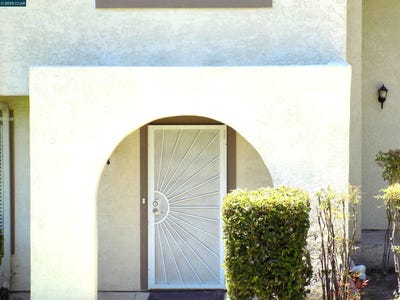 /international/us/30-greenview-lane-richmond-ca-110100658041/?lang=zh-tw