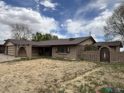 /international/us/725-terrace-drive-las-vegas-nm-110107751106/