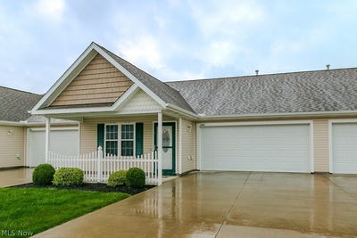 /international/us/5930-lake-road-w-ashtabula-oh-110107317706/