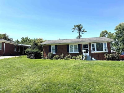 /international/us/4100-w-maryland-street-evansville-in-110108479993/