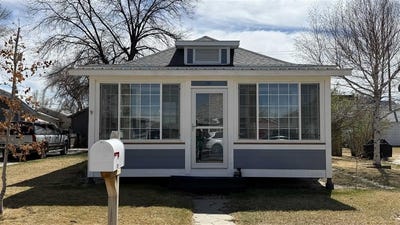 /international/us/708-culbertson-ave-worland-wy-110107086363/