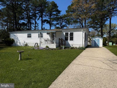 /international/us/17-susan-drive-barnegat-nj-110107553996/