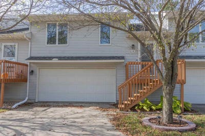 /international/us/408-sugar-creek-ln-unit-g-northliberty-ia-110110270108/
