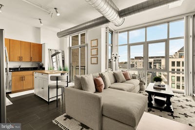 /international/us/811-4th-street-nw-washington-dc-110108034253/