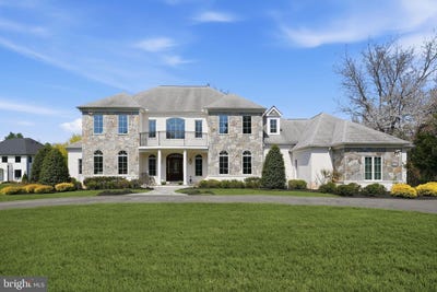 /international/us/10708-lockland-rd-potomac-md-110107079325/