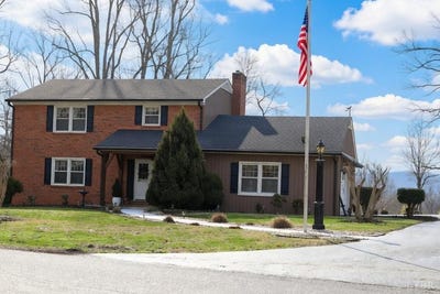 /international/us/1921-tabby-ln-altavista-va-110106227928/