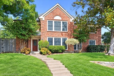 /international/us/1211-laguna-place-carrollton-tx-110120455916/