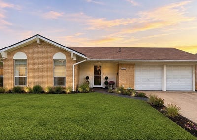 /international/us/1506-holiday-place-bossier-city-la-110108427275/