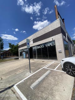 /international/us/310-nash-street-ne-wilson-nc-110103775428/