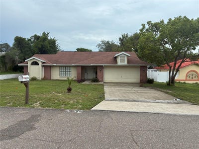 /international/us/2378-comerwood-drive-spring-hill-fl-110108268134/
