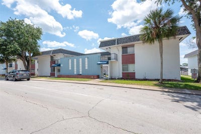 /international/us/303-ridge-boulevard-daytona-beach-fl-110099856392/