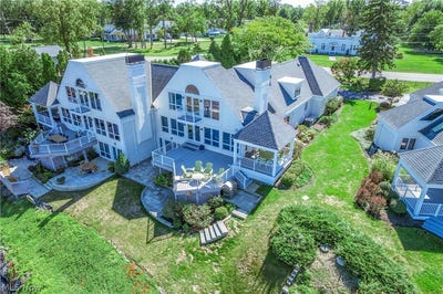 /international/us/11407-w-lake-road-vermilion-oh-110120454412/