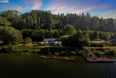 /international/us/10277-sweet-creek-rd-mapleton-or-110101096540/