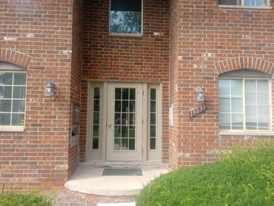 /international/us/19639-w-12-mile-road-southfield-mi-110101646796/