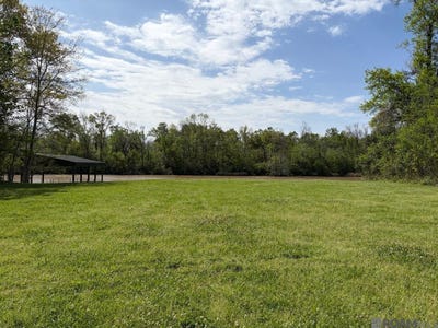 /international/us/21967-waterfront-east-dr-maurepas-la-110106471663/