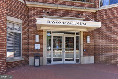 /international/us/4480-market-commons-drive-fairfax-va-110108533324/