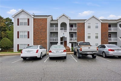 /international/us/209-apt-6-waterdown-drive-fayetteville-nc-110106788732/