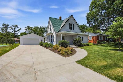 /international/us/721-6th-st-kalona-ia-110108541231/