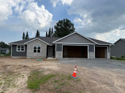 /international/us/615-w-silverleaf-court-plover-wi-110098037291/?lang=zh-tw