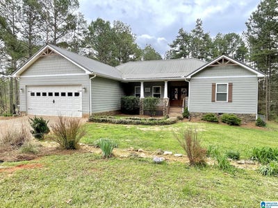 /international/us/220-county-road-4-wedowee-al-110098542802/