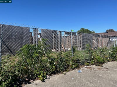 /international/us/345-grove-richmond-ca-110108958750/?lang=id