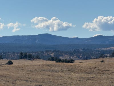 /international/us/2424-hwy-287-tie-siding-wy-110108423391/